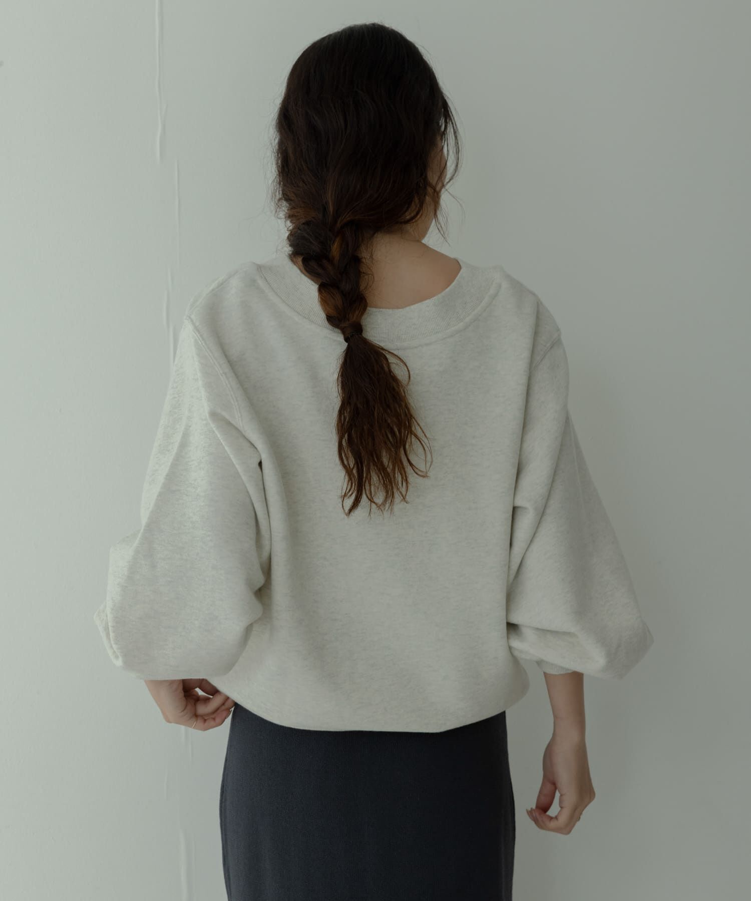 Sonny Label 「Vネック刺繍スウェット」|スウェット・ジャージ|