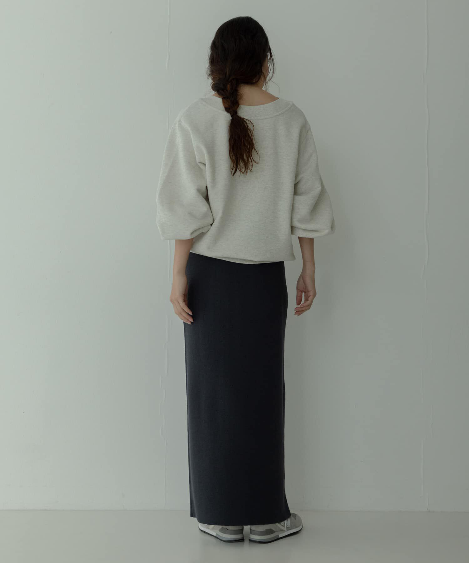 Sonny Label 「Vネック刺繍スウェット」|スウェット・ジャージ|