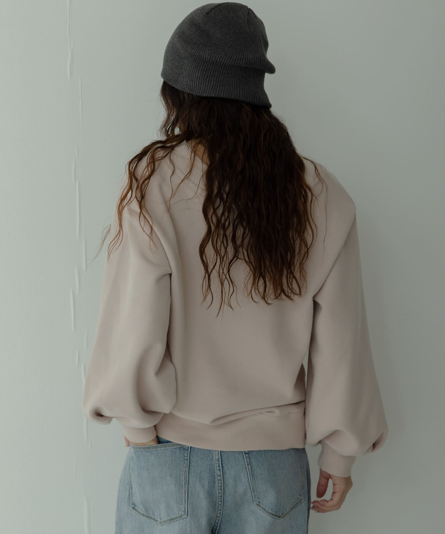 Sonny Label 「Vネック刺繍スウェット」|スウェット・ジャージ|