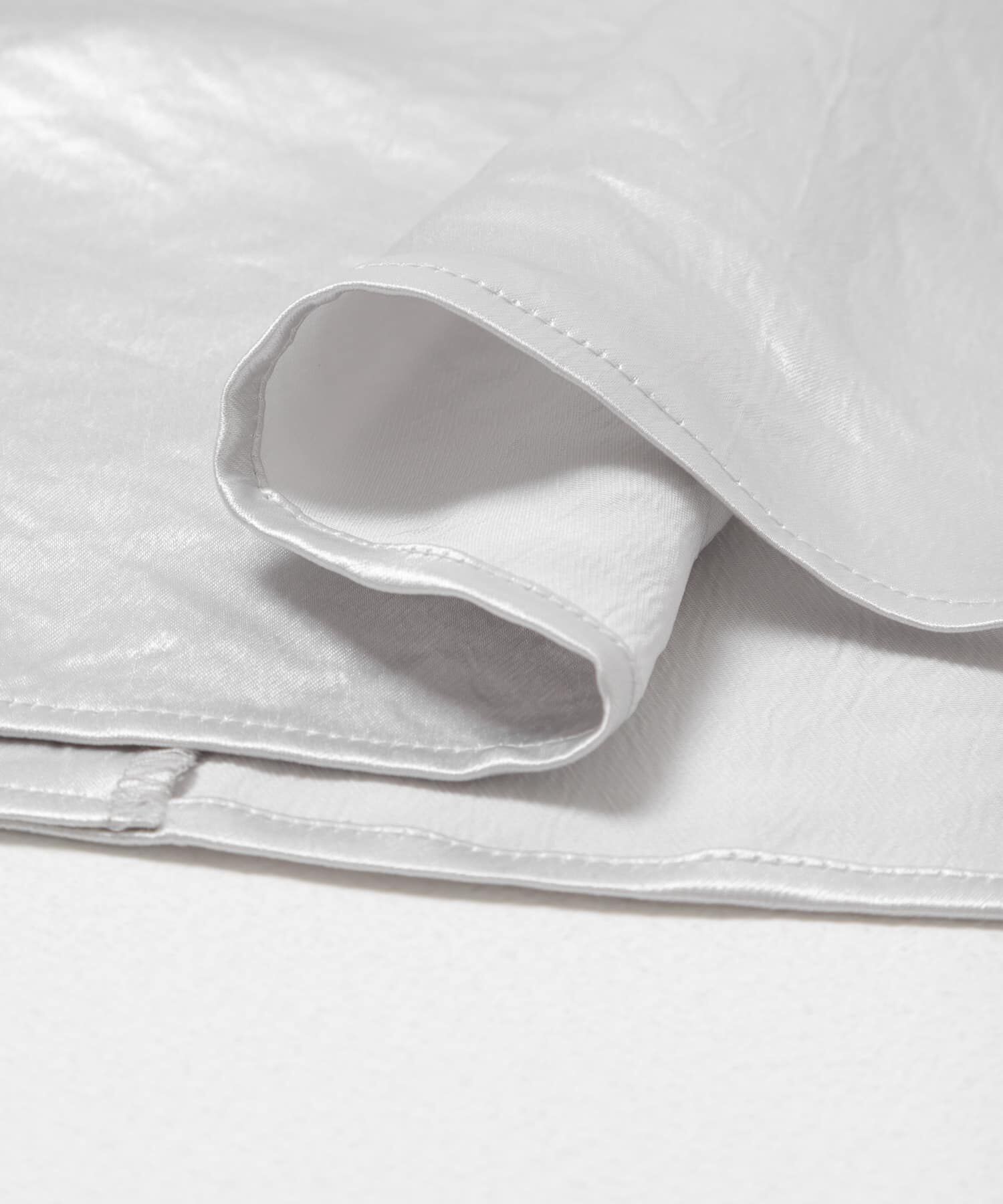 URBAN RESEARCH ROSSO「アセテートサテンストレートスカート」|スカート|