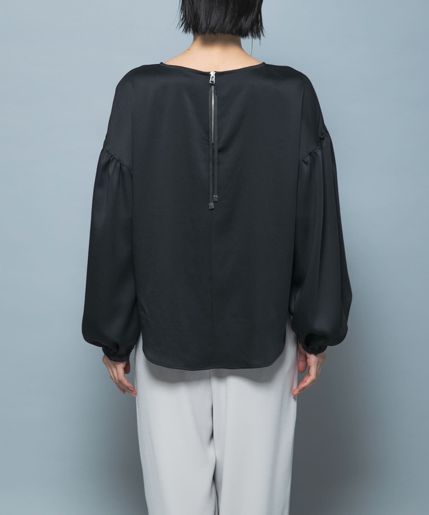 URBAN RESEARCH ROSSO「ハンマーサテンギャザーブラウス」|シャツ・ブラウス|