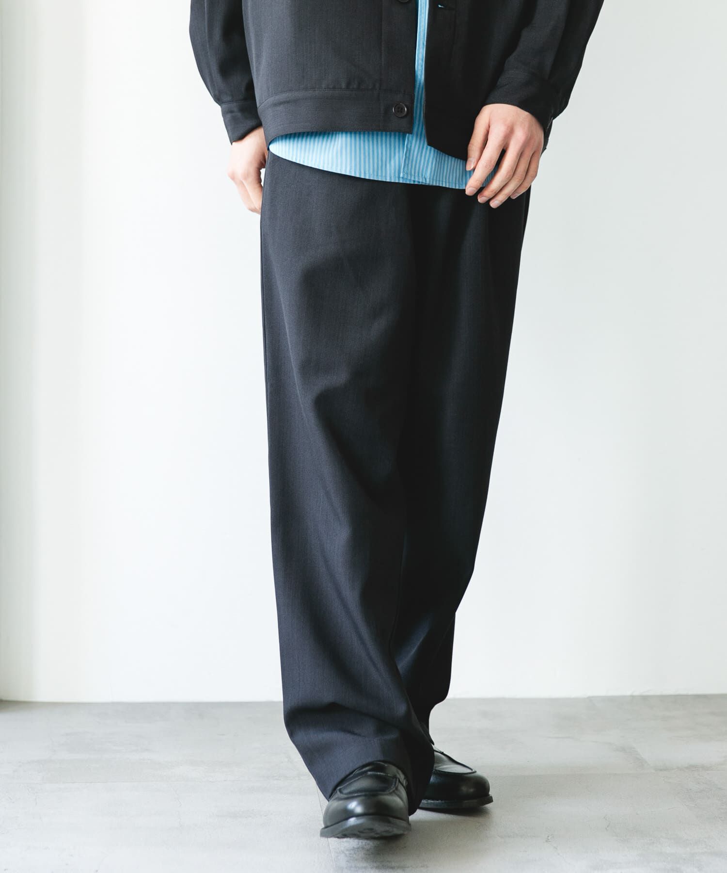 URBAN RESEARCH DOORS「『吸水速乾』セオアルファセミワイドトラウザー」|その他|