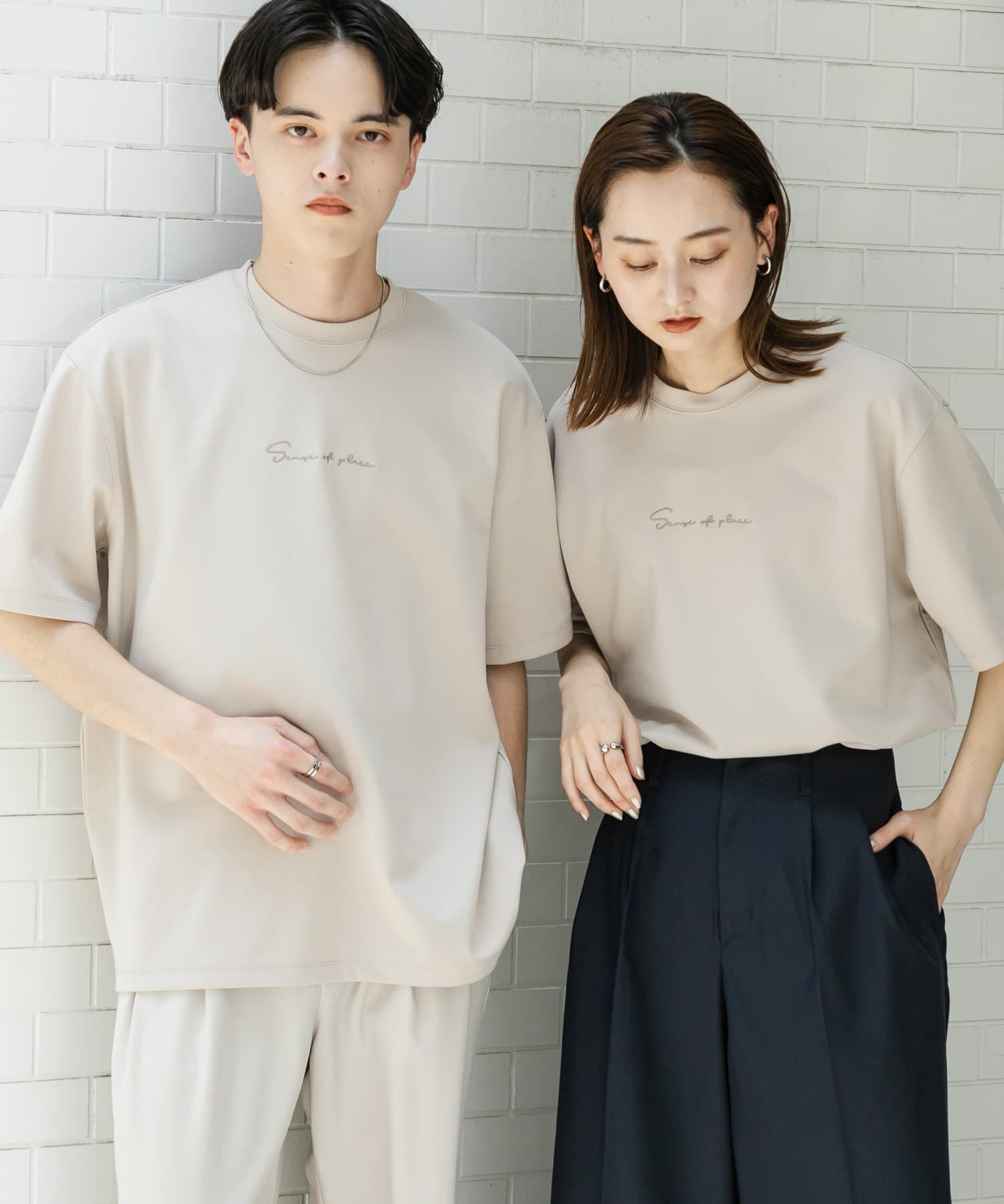 SENSE OF PLACE by URBAN RESEARCH「『ユニセックス』シシュウポンチショートスリーブTシャツ」|Tシャツ・カットソー|ライトベージュ