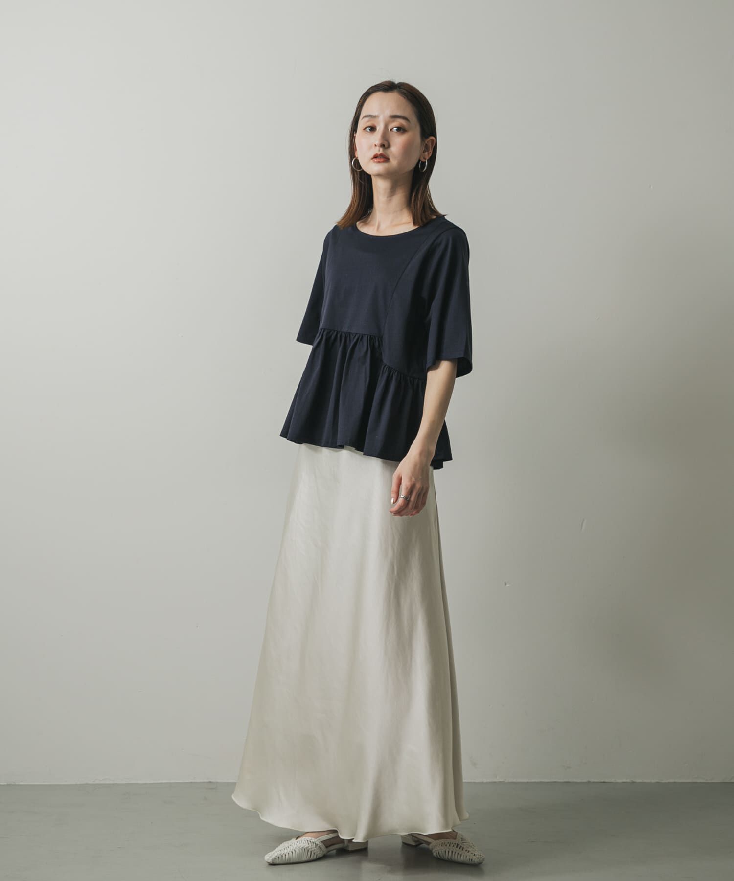 SENSE OF PLACE by URBAN RESEARCH「クルーネックペプラムフリルトップ」|Tシャツ・カットソー|