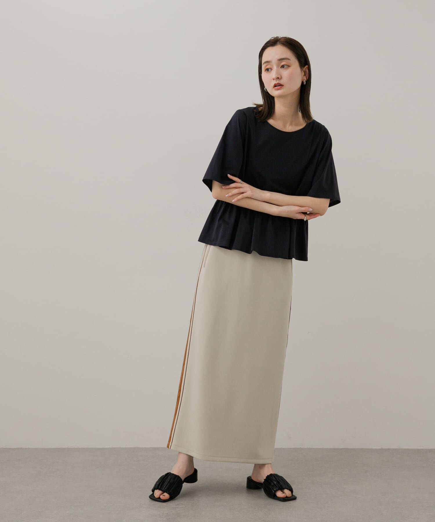 SENSE OF PLACE by URBAN RESEARCH「クルーネックペプラムフリルトップ」|Tシャツ・カットソー|