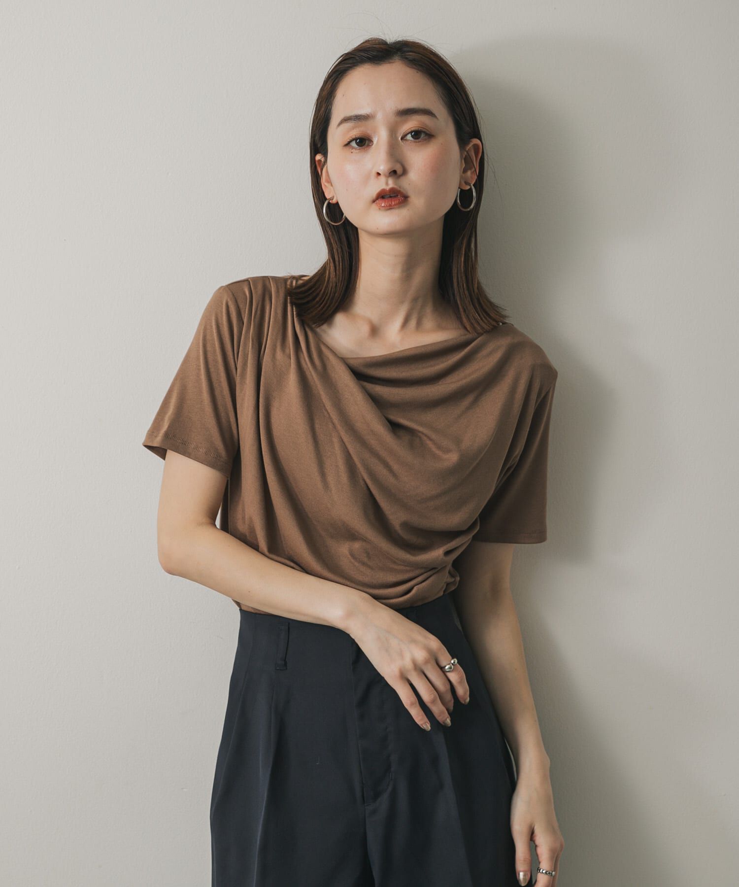 SENSE OF PLACE by URBAN RESEARCH「アシメドレープトップ(半袖)」|Tシャツ・カットソー|