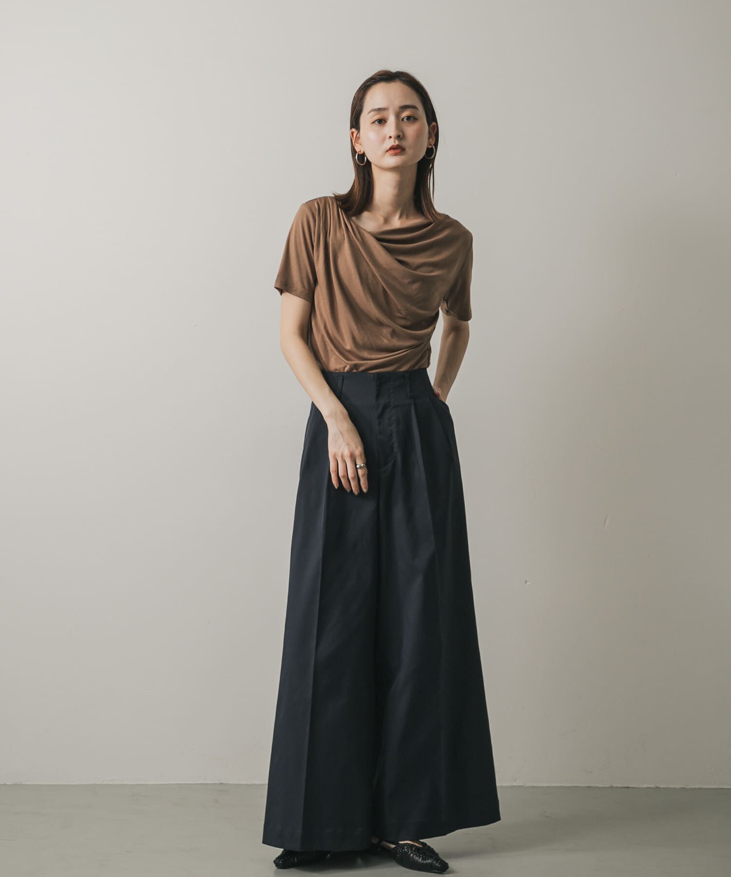 SENSE OF PLACE by URBAN RESEARCH「アシメドレープトップ(半袖)」|Tシャツ・カットソー|