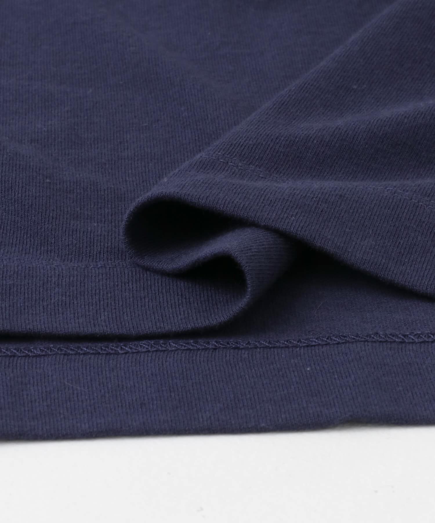 SENSE OF PLACE by URBAN RESEARCH「ショルダータックグラフィックTシャツ」|Tシャツ・カットソー|