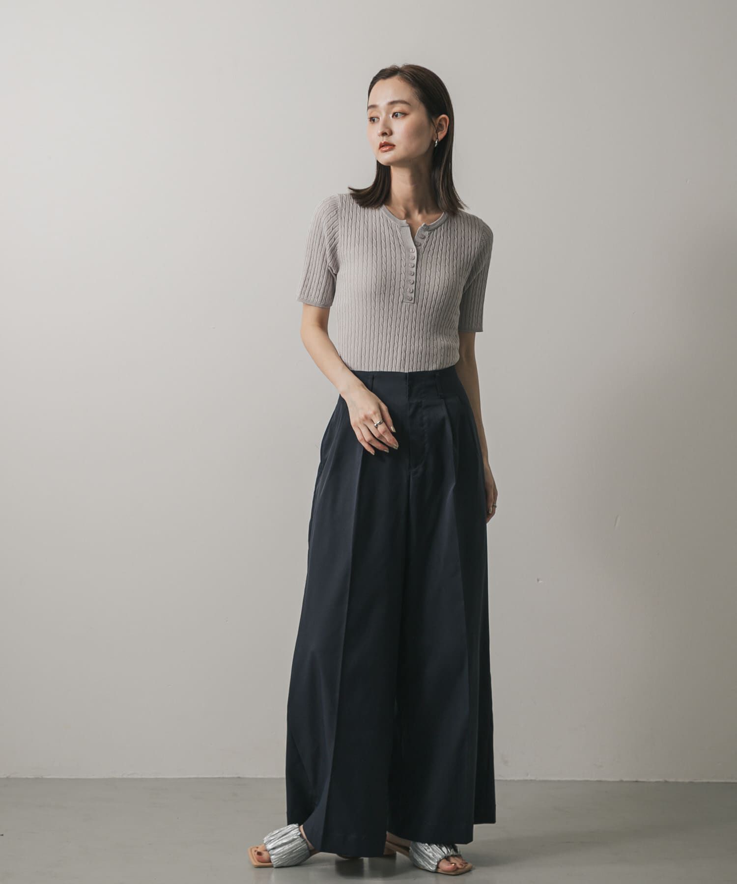 SENSE OF PLACE by URBAN RESEARCH「ヘンリーネックミニケーブルセーター(半袖)」|ニット・セーター|