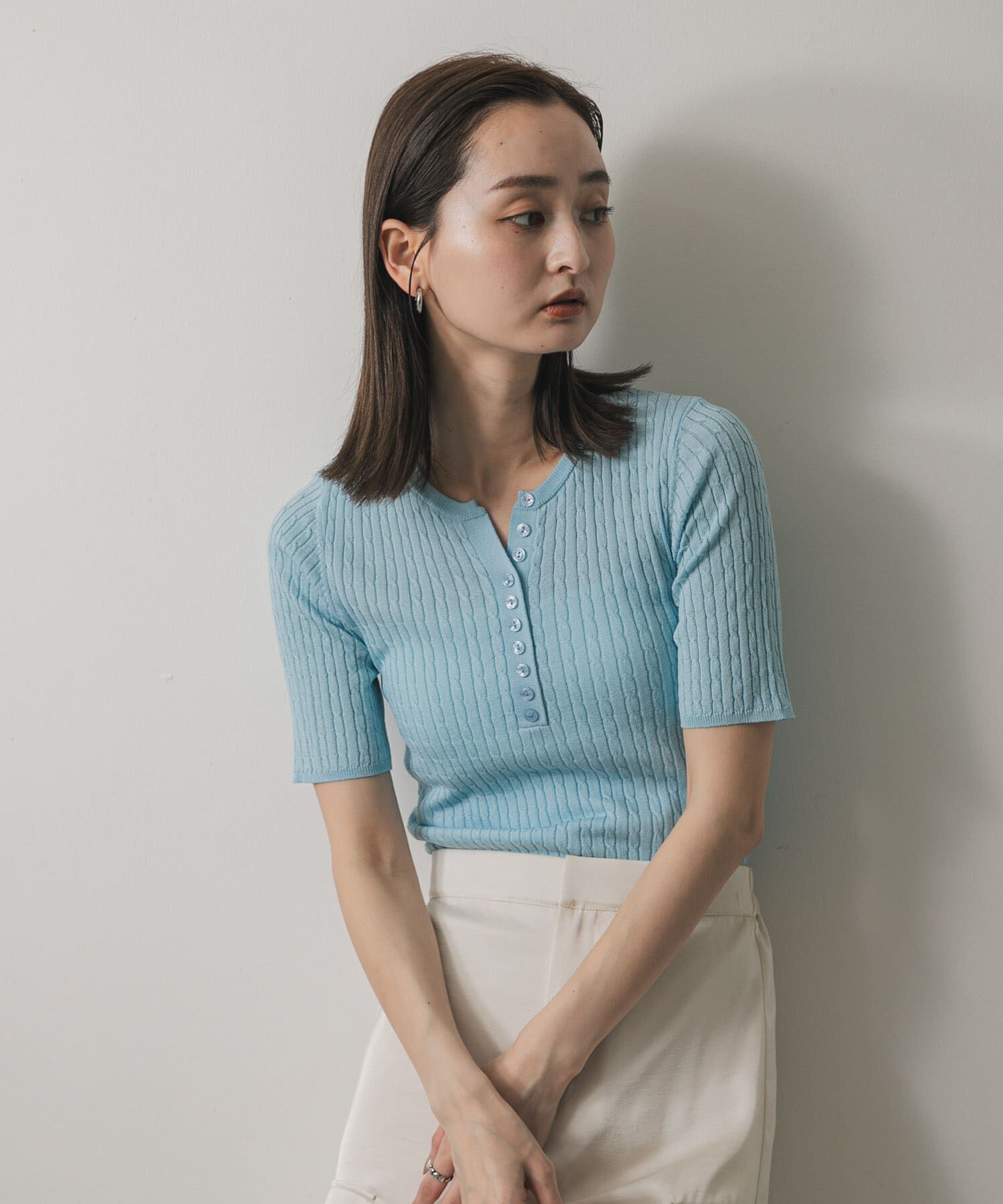 SENSE OF PLACE by URBAN RESEARCH「ヘンリーネックミニケーブルセーター(半袖)」|ニット・セーター|