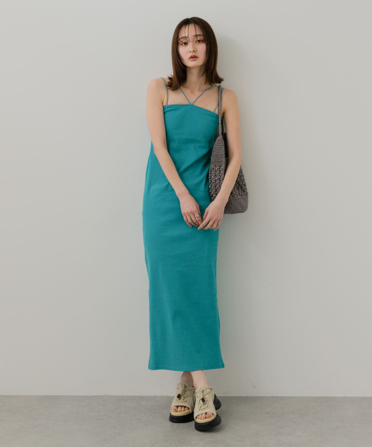 SENSE OF PLACE by URBAN RESEARCH「ホルターネックカップツキキャミワンピース」|ワンピース|