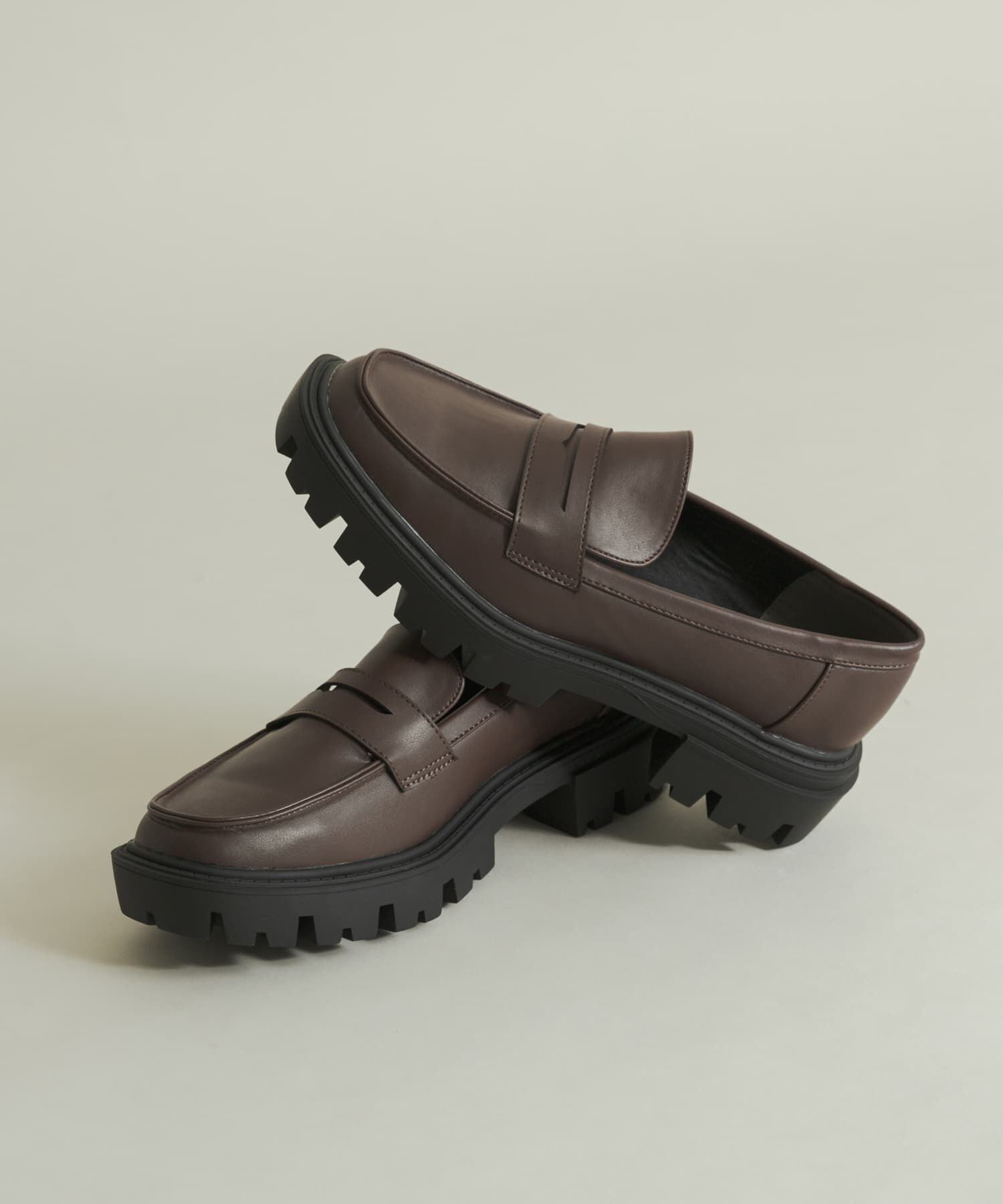 SENSE OF PLACE by URBAN RESEARCH「トラックソールコインローファー」|ローファー|