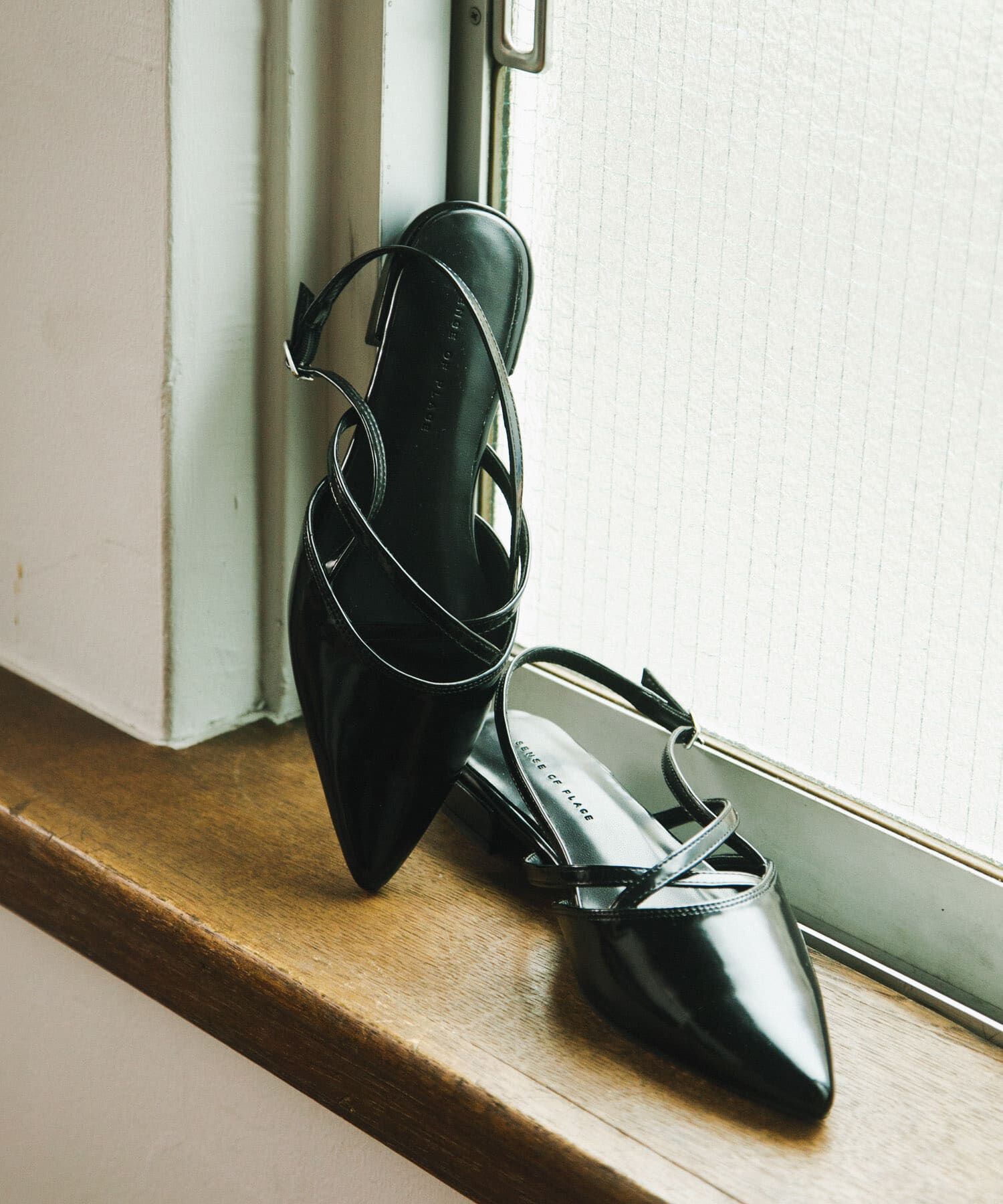 SENSE OF PLACE by URBAN RESEARCH「ポインテッドクロスベルトミュール」|その他|