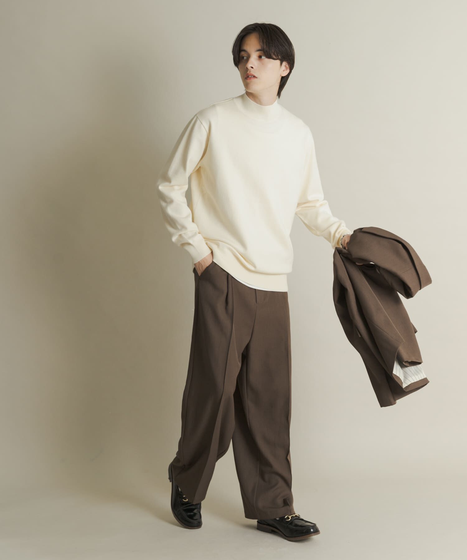 SENSE OF PLACE by URBAN RESEARCH「『一部WEB限定カラー』『洗濯可/毛玉防止』ストレッチモックネックニット」|ニット・セーター|