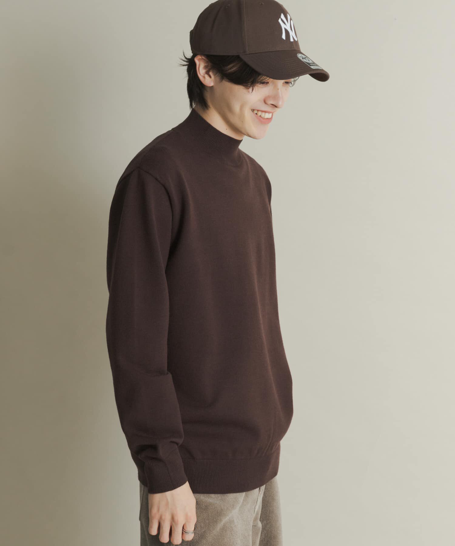 SENSE OF PLACE by URBAN RESEARCH「『一部WEB限定カラー』『洗濯可/毛玉防止』ストレッチモックネックニット」|ニット・セーター|