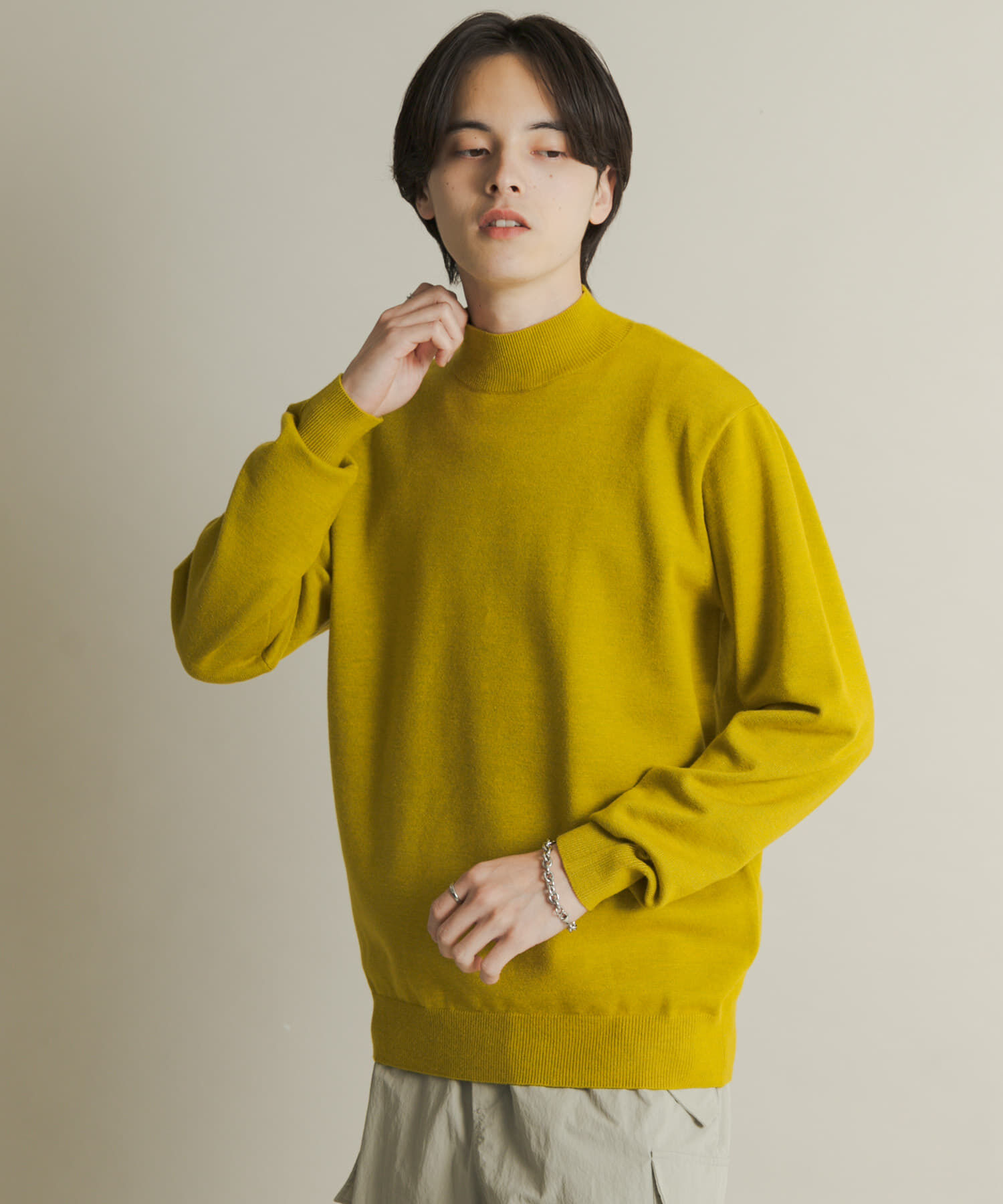 SENSE OF PLACE by URBAN RESEARCH「『一部WEB限定カラー』『洗濯可/毛玉防止』ストレッチモックネックニット」|ニット・セーター|