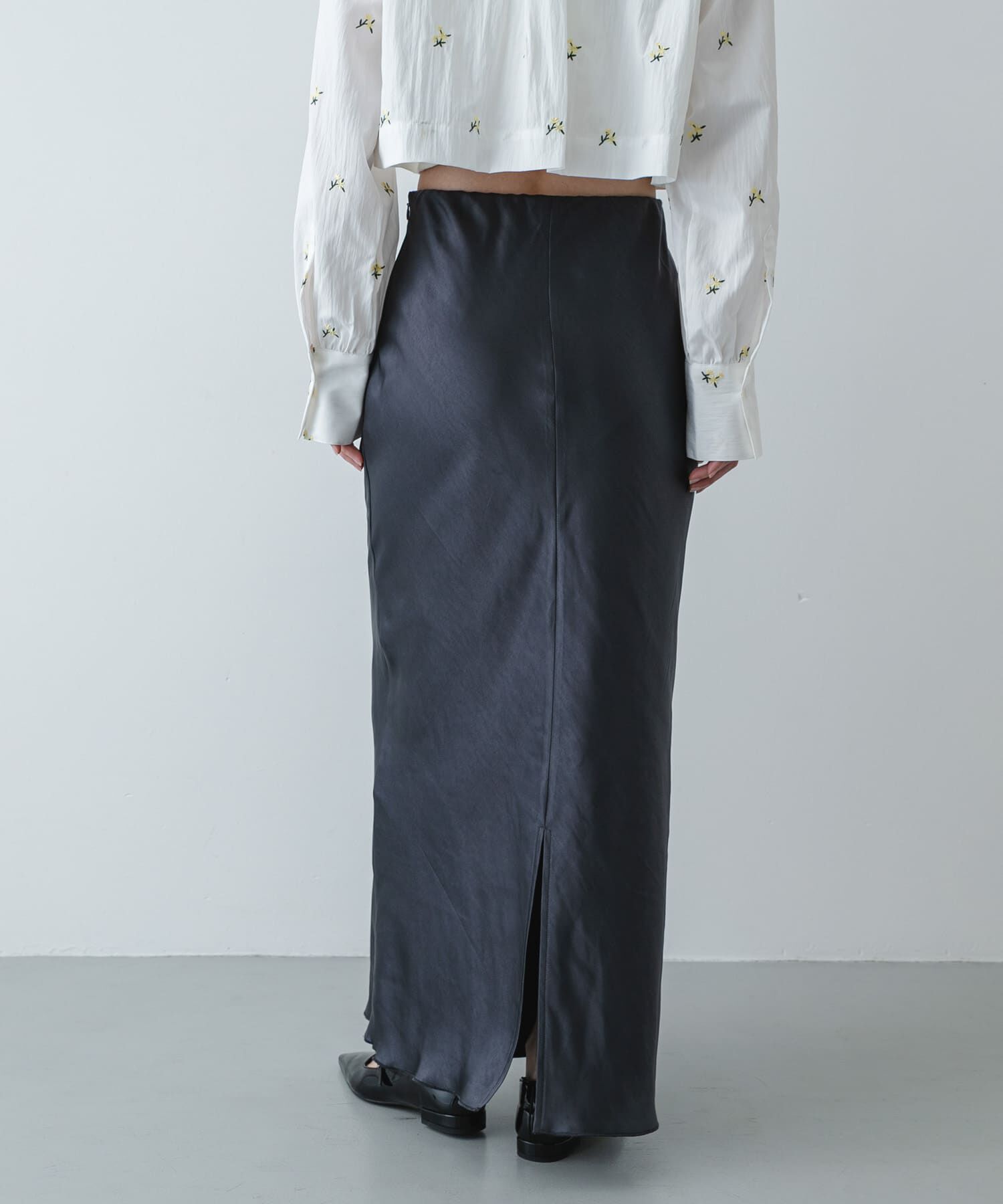 SENSE OF PLACE by URBAN RESEARCH「サテンアイラインスカート」|スカート|