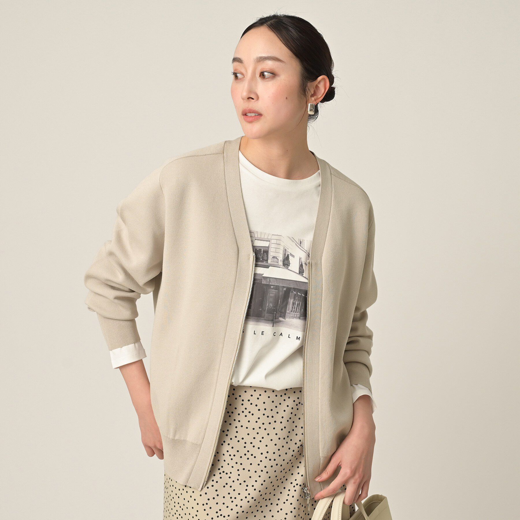 UNTITLED「ジップアップニットカーディガン」|カーディガン|グレージュ(050)