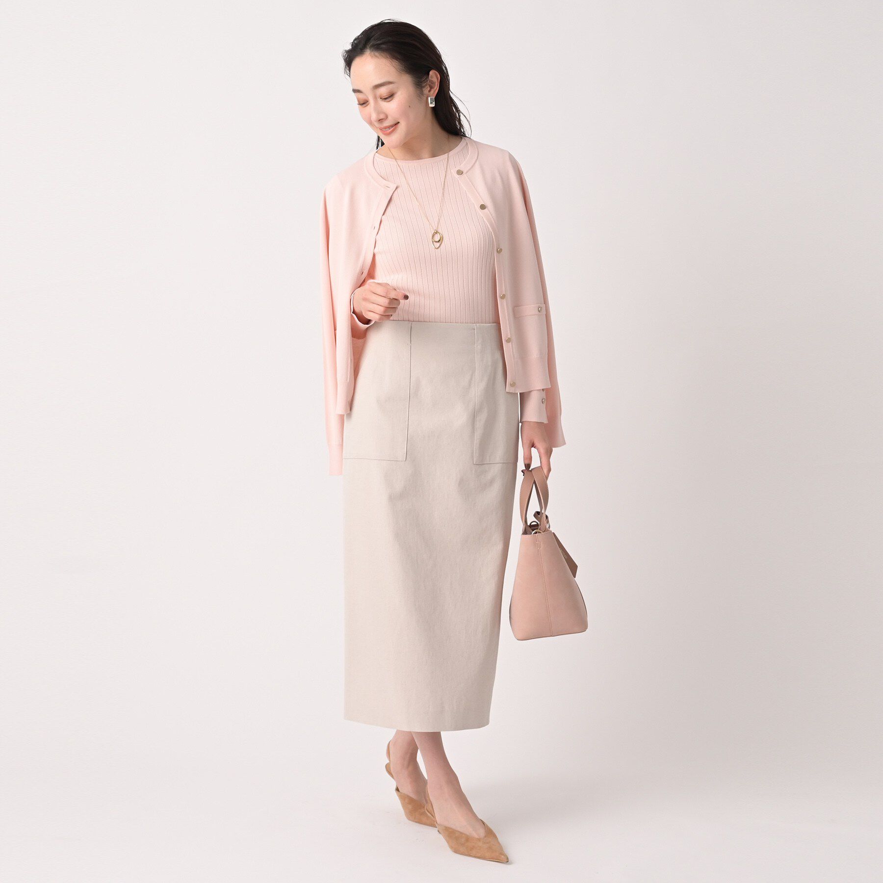 UNTITLED「クルーネックニットカーディガン」|カーディガン|