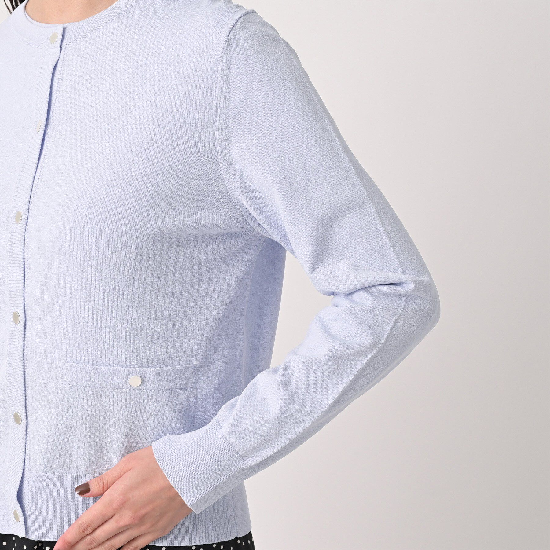 UNTITLED「クルーネックニットカーディガン」|カーディガン|