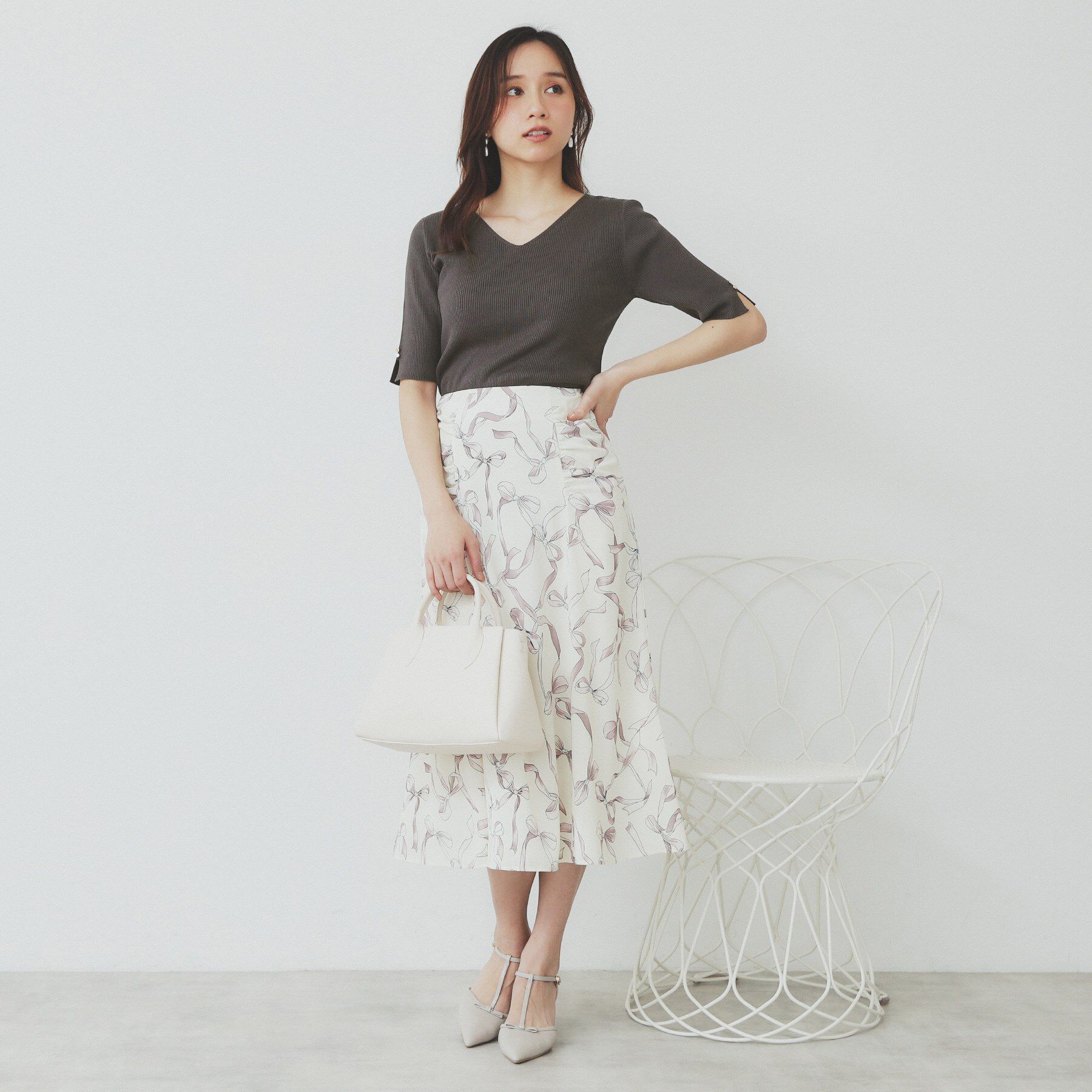 index「《5色展開》Vネックリブニット【洗濯機洗い可】」|ニット・セーター|