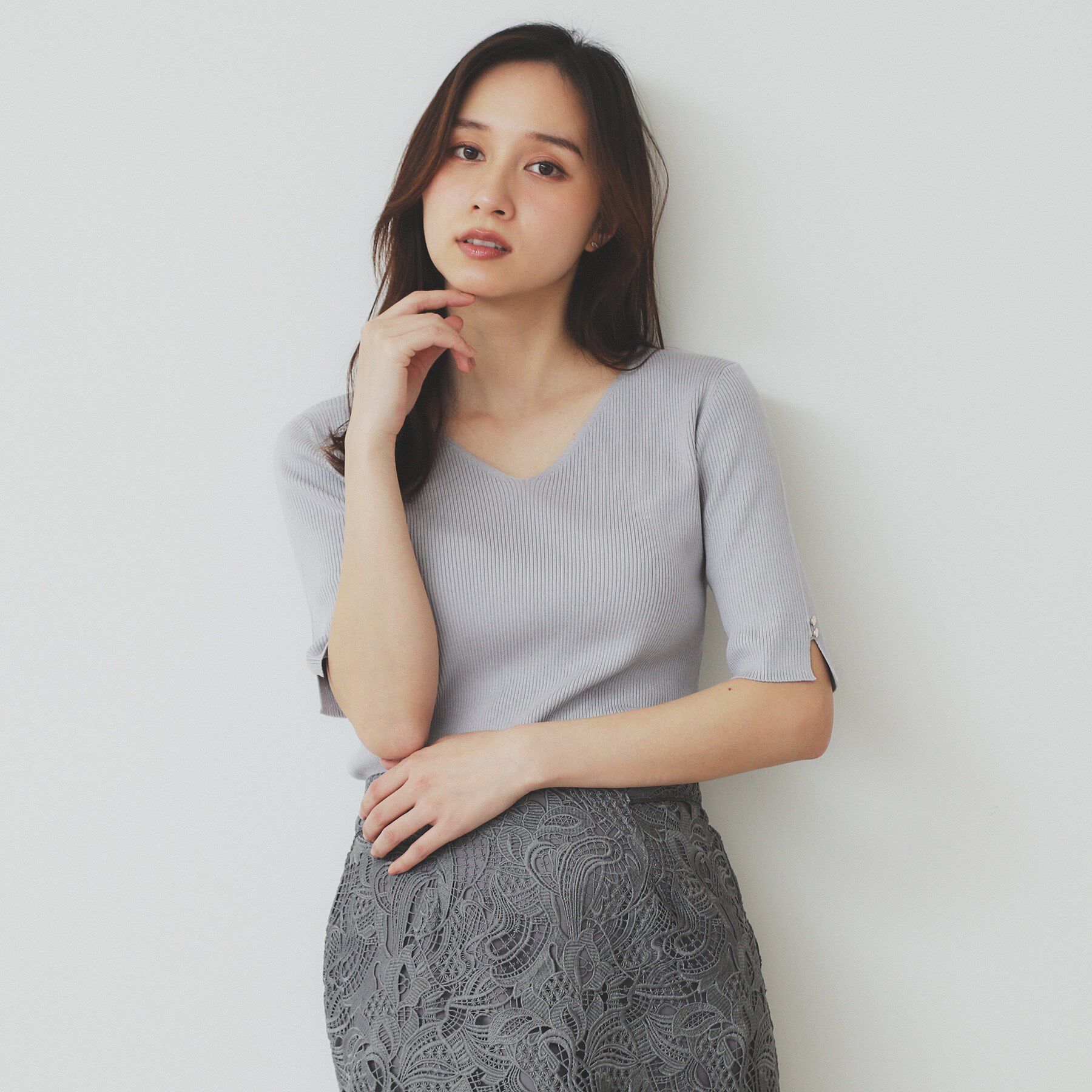 index「《5色展開》Vネックリブニット【洗濯機洗い可】」|ニット・セーター|