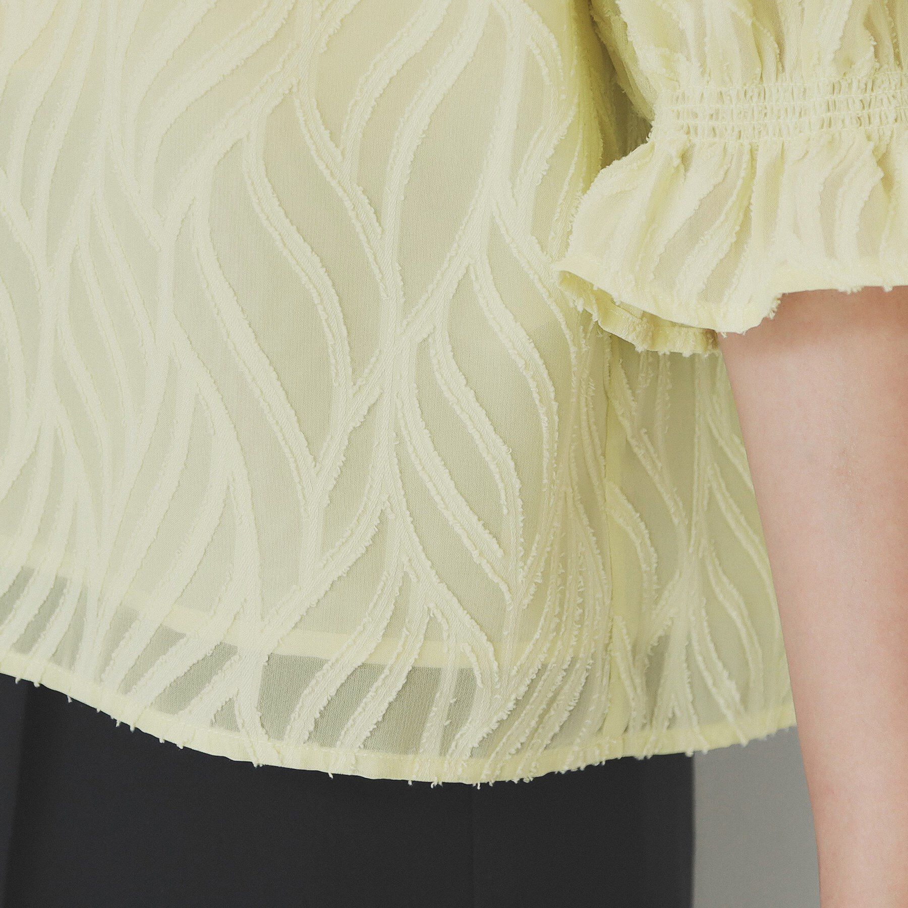 index「リーフカットジャカードブラウス【洗濯機洗い可/イージーアイロン】」|シャツ・ブラウス|