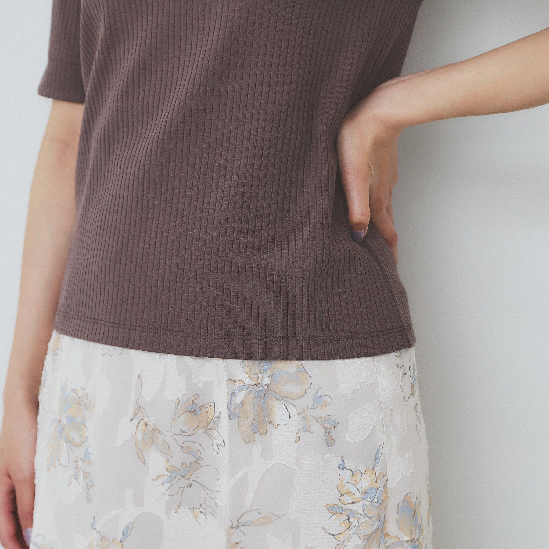 index「《7色展開/XS-LLサイズ》ボートネックリブトップス【UV/洗濯機洗い可】」|Tシャツ・カットソー|