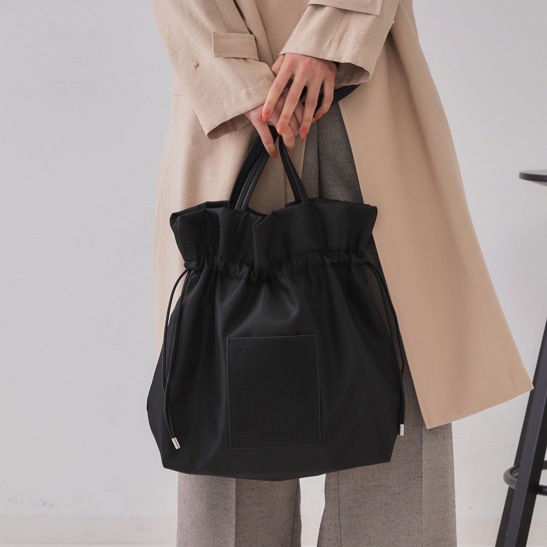 OPAQUE.CLIP「【A4サイズ対応】巾着ドロストーリングトートバッグ」|トートバッグ|ブラック(019)