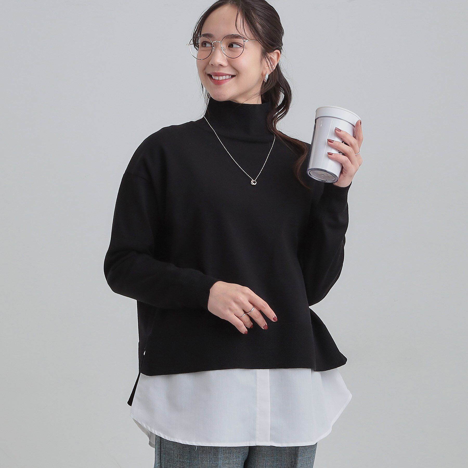 SHOO･LA･RUE「【2点セット/S-LL】時短で決まる もちもちハイネックニット+裾シャツインナー」|ニット・セーター|ブラック(019)