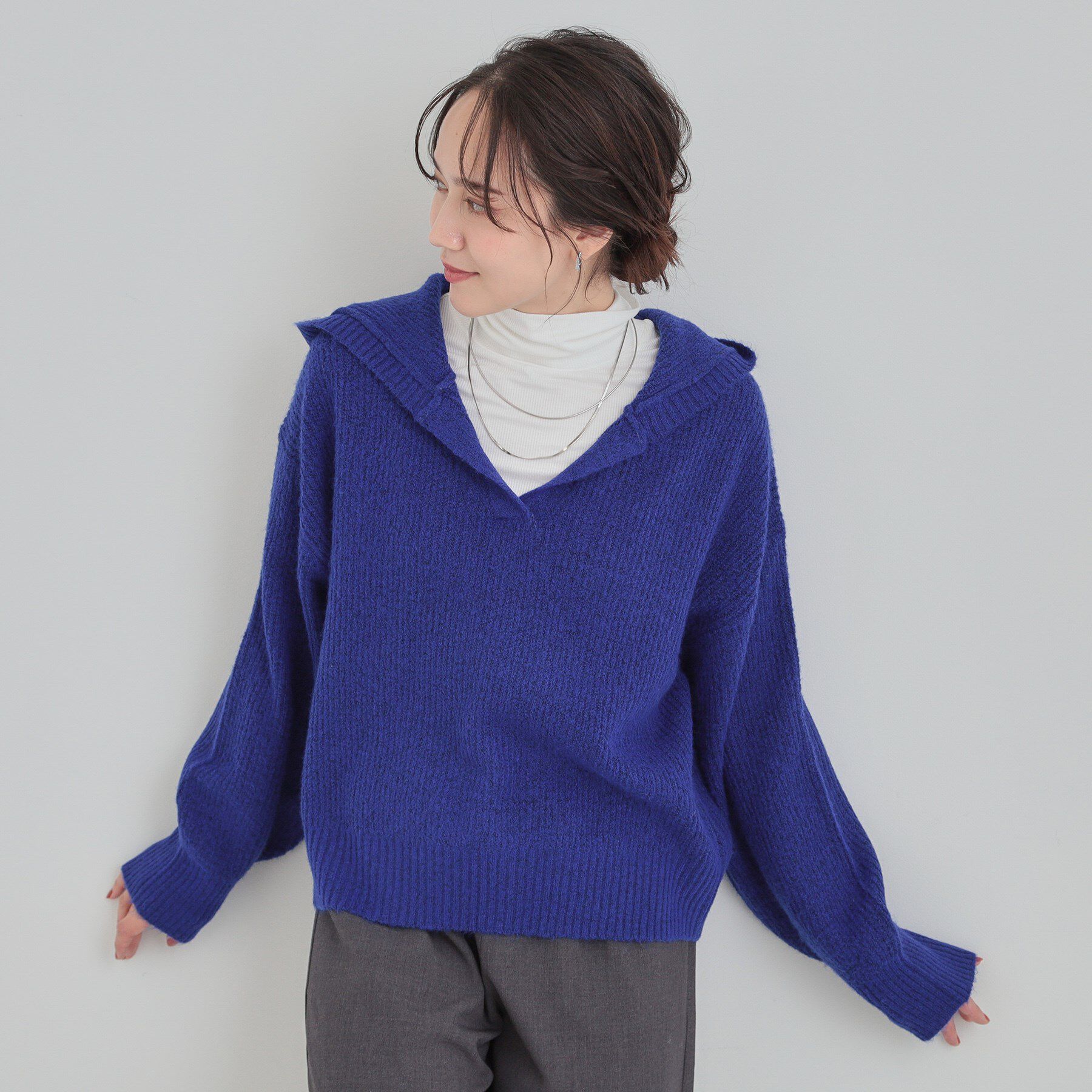 SHOO･LA･RUE「【S-LL】お顔周りをすっきり魅せる ふんわり Vネックフードニット」|ニット・セーター|