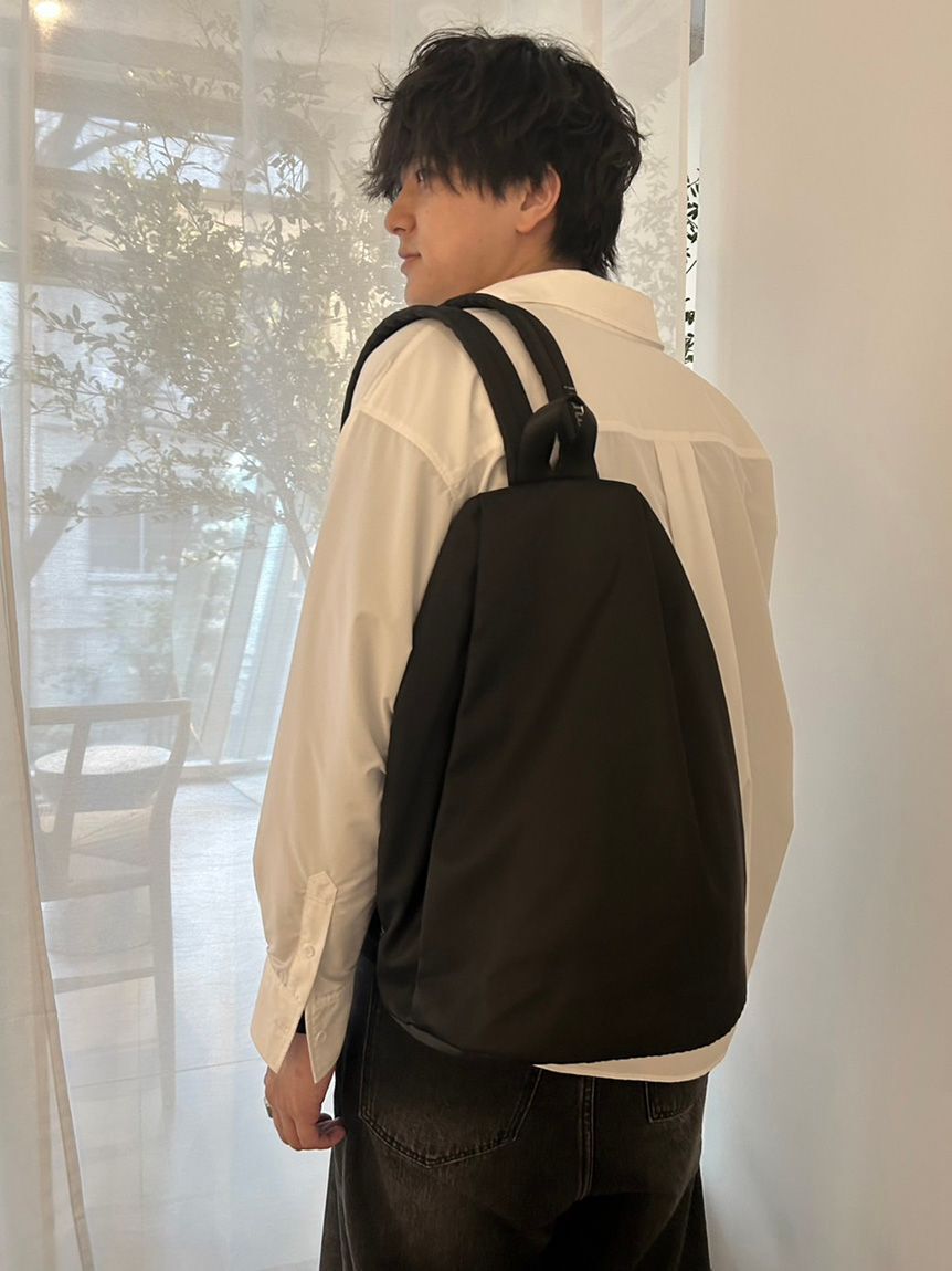 emmi atelier「eco 撥水２ｗａｙボディバックパック」|リュック|