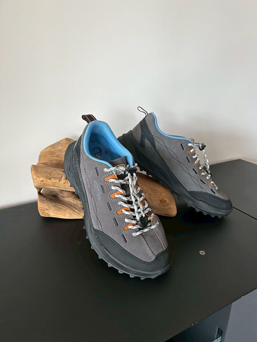 KEEN「【emmi&times;KEEN】JASPER ZIONIC」|スニーカー|