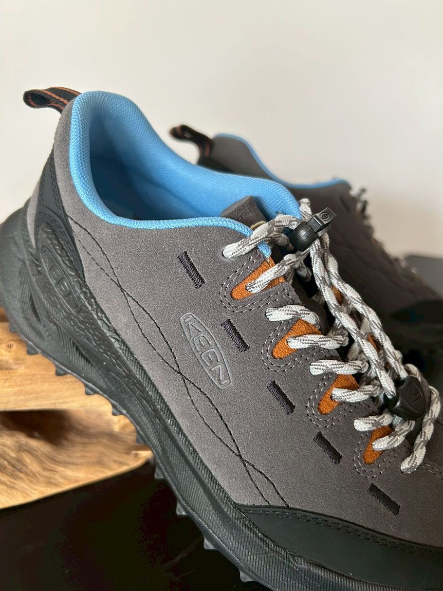 KEEN「【emmi&times;KEEN】JASPER ZIONIC」|スニーカー|