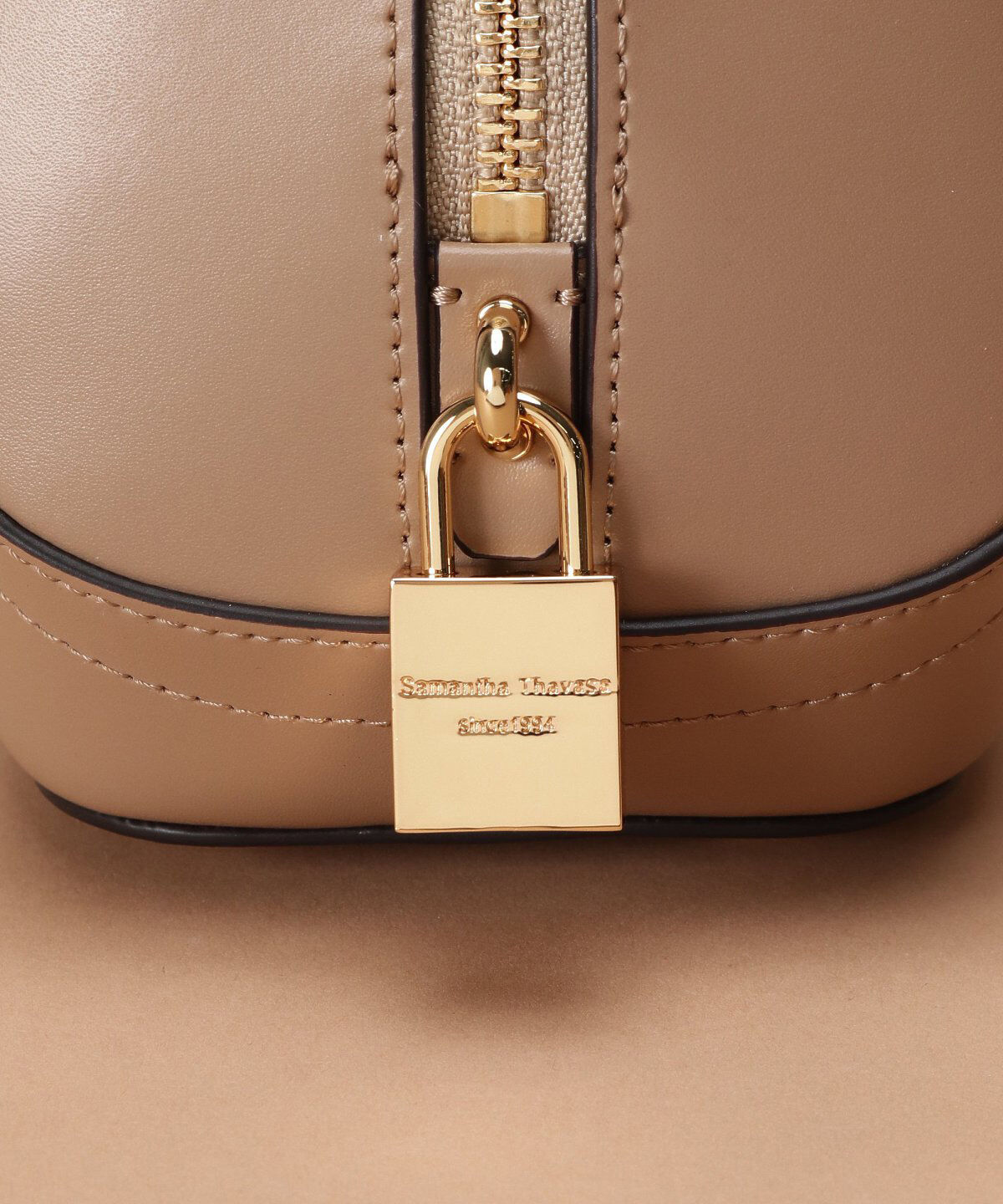 Samantha Thavasa「トラペズミニヨン ボストンバッグ 小サイズ」|ハンドバッグ|