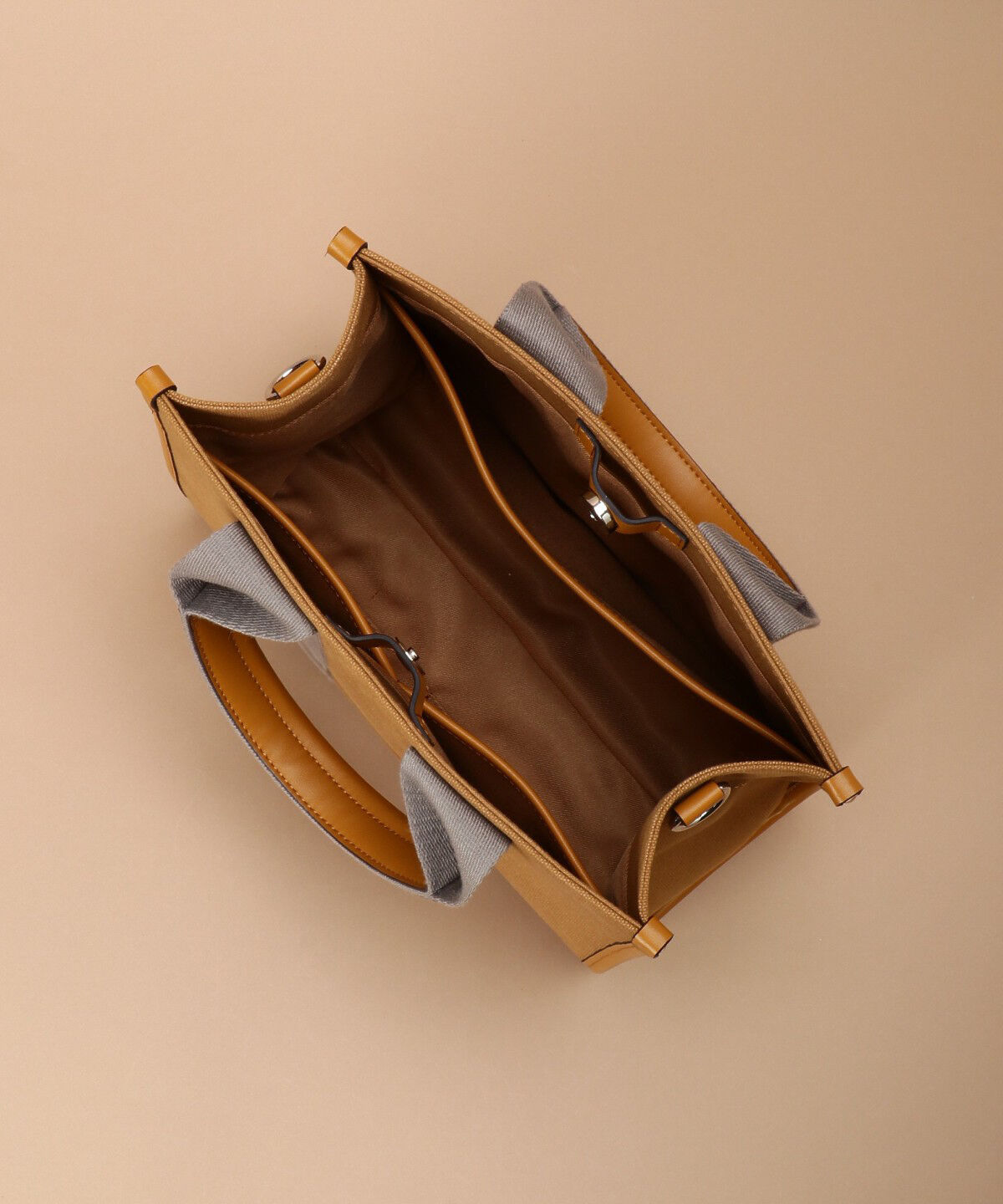 Samantha Thavasa「スクエアキャンバストート 小サイズ」|トートバッグ|