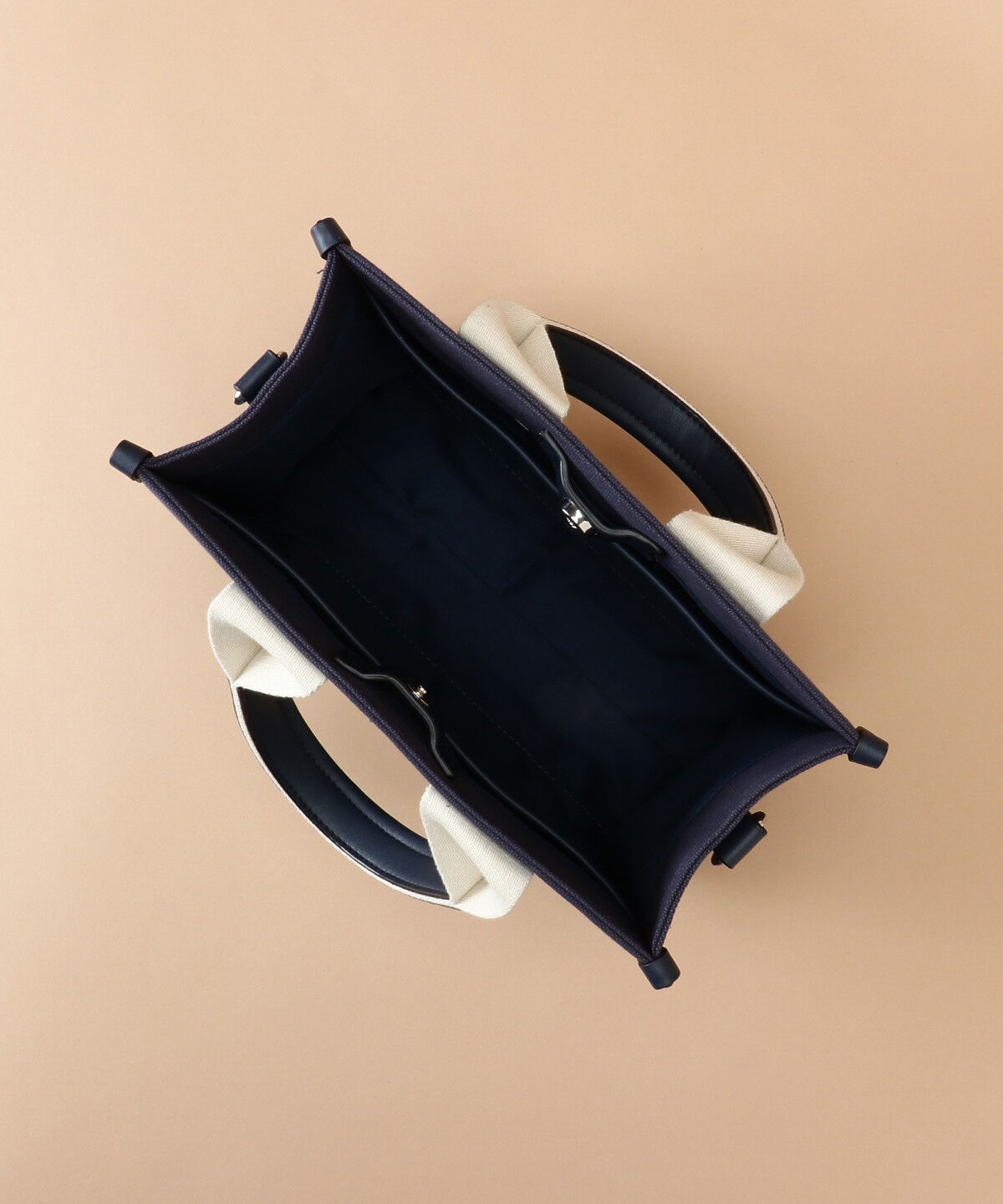 Samantha Thavasa「スクエアキャンバストート 小サイズ」|トートバッグ|