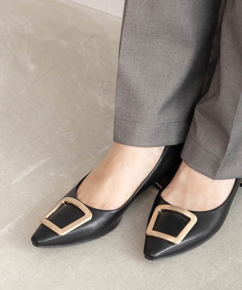  「スクエアゴールドパーツパンプス」|パンプス|