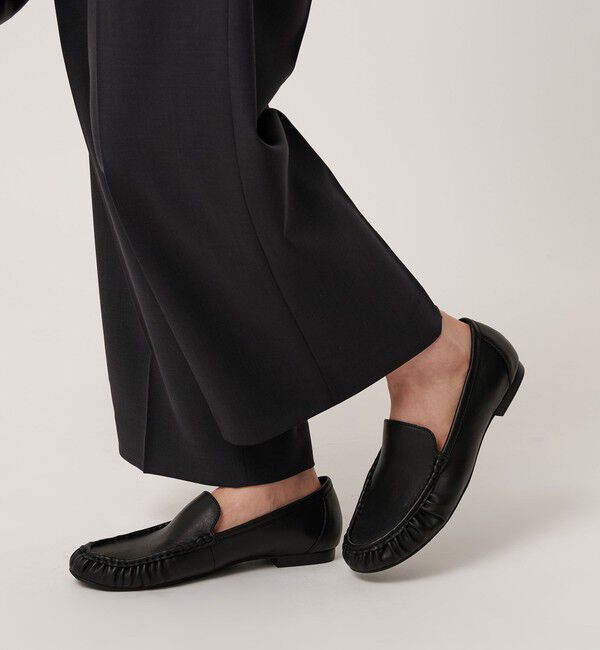 BEAUTY&YOUTH UNITED ARROWS「レザー ギャザー ローファー」|ローファー|BLACK