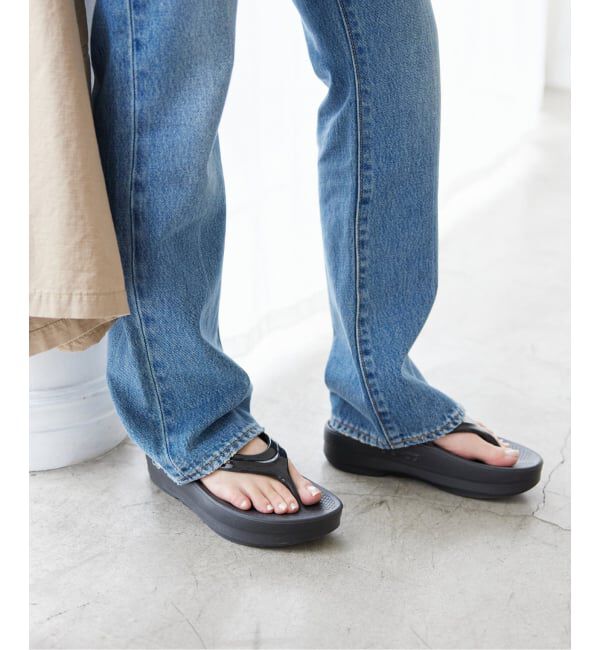 SLOBE IENA「《追加予約》OOFOS/ウーフォス Oomega OOMEGA」|サンダル|