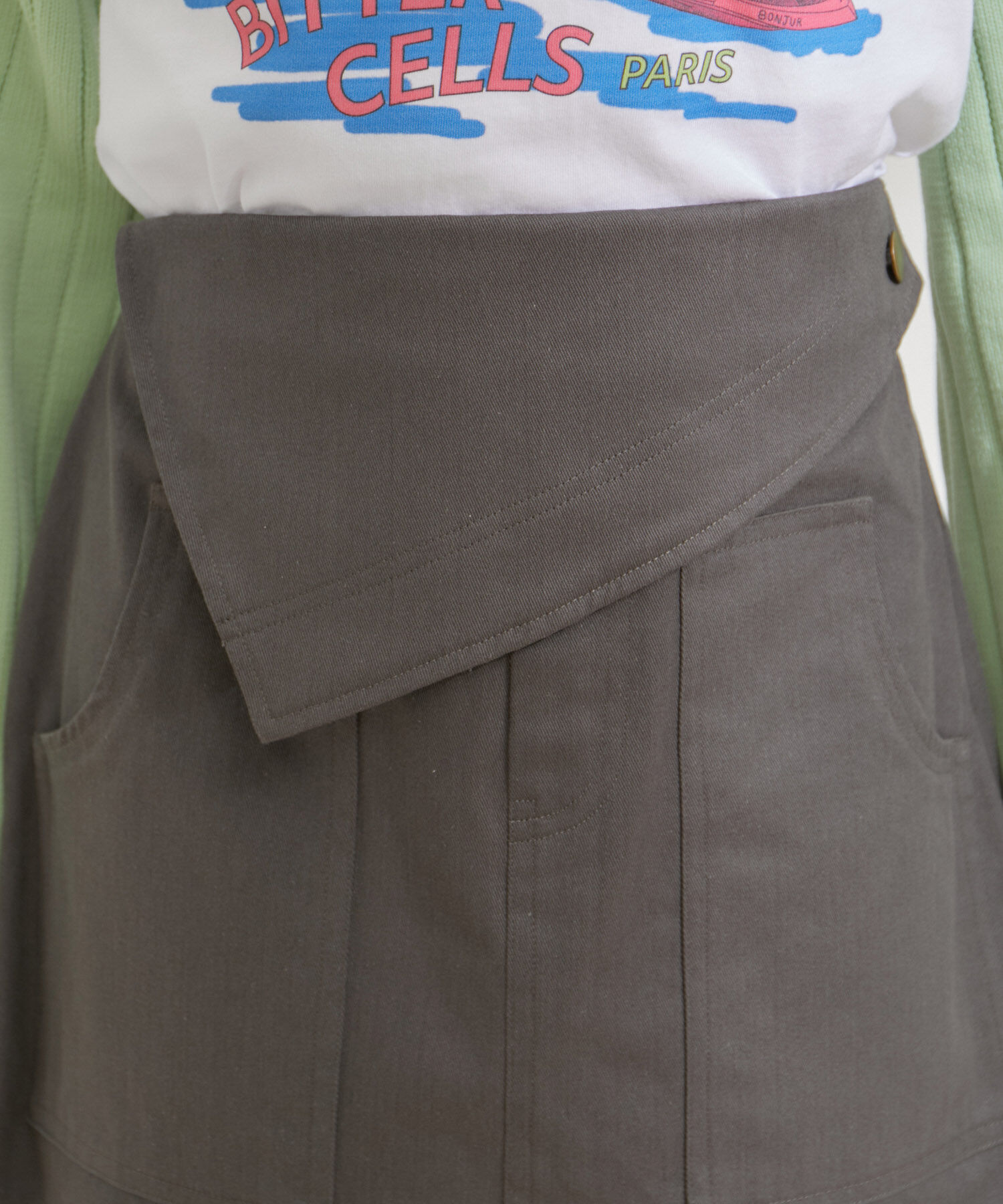 VIS「フラップ付き台形ミニスカート」|スカート|