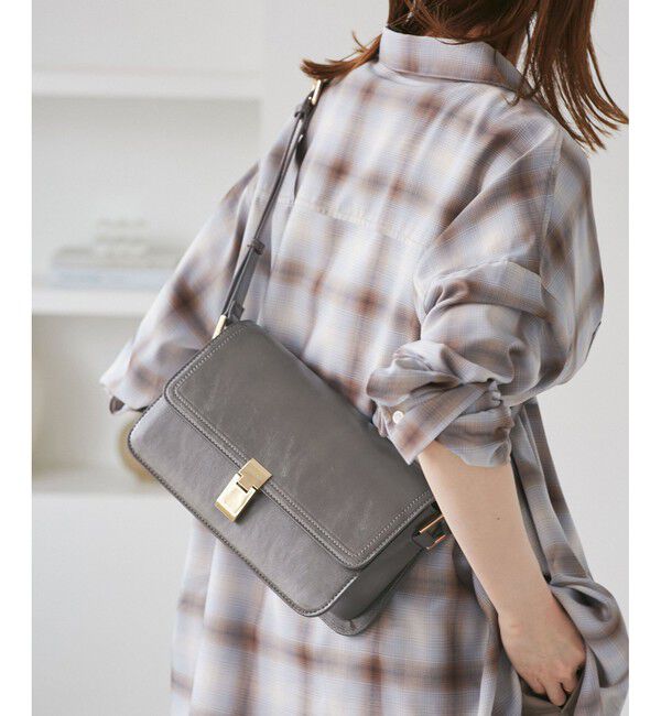 ROPE PICNIC PASSAGE「【WEB限定カラー】me fit BAG バーチカルラインワイドショルダーバッグ」|ショルダー・メッセンジャー|