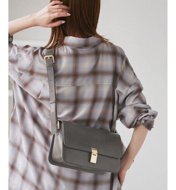 ROPE PICNIC PASSAGE「【WEB限定カラー】me fit BAG バーチカルラインワイドショルダーバッグ」|ショルダー・メッセンジャー|