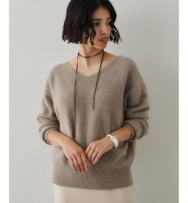  「フォックスウール Vネックプルオーバー」|ニット・セーター|