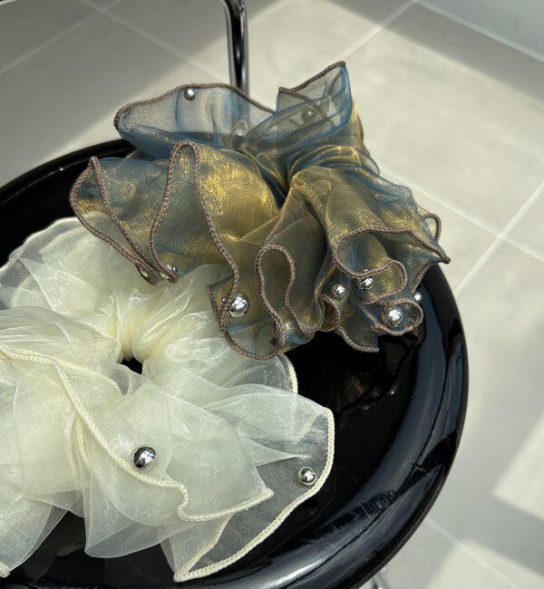  「〈GOLDY/ゴールディ〉オーガンジーシルバードットシュシュ」|リング|