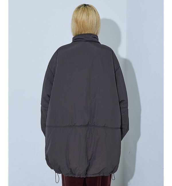 NOMINE「モンスターパーカー」|ダウン|