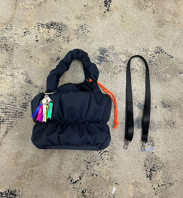 NOMINE「【cheek】pokkori kincyaku2way 2WAY 巾着 ミニトー」|トートバッグ|ブラック