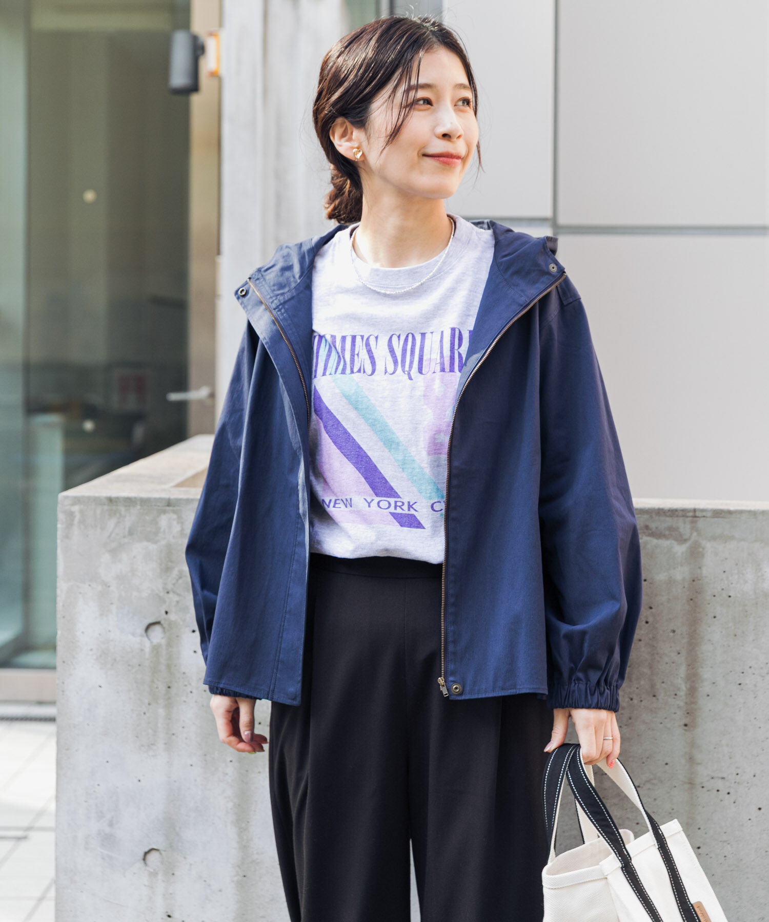 URBAN RESEARCH DOORS「撥水バックギャザーフードジャケット」|ノーカラーコート|ネイビー