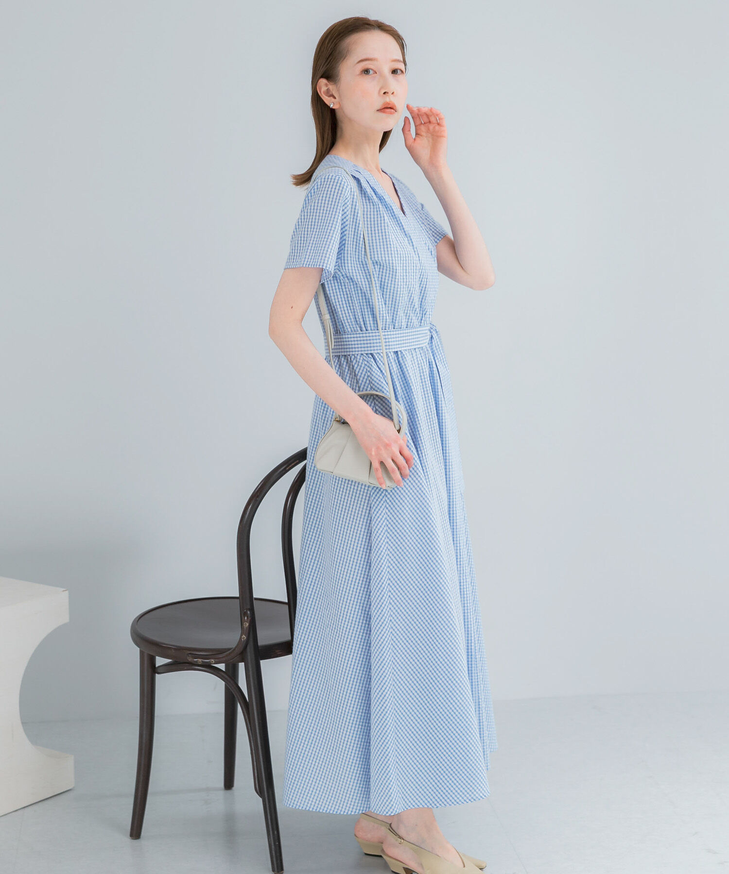 URBAN RESEARCH ROSSO「『WEB限定』チェックカシュクールワンピース」|ワンピース|ブルー系その他