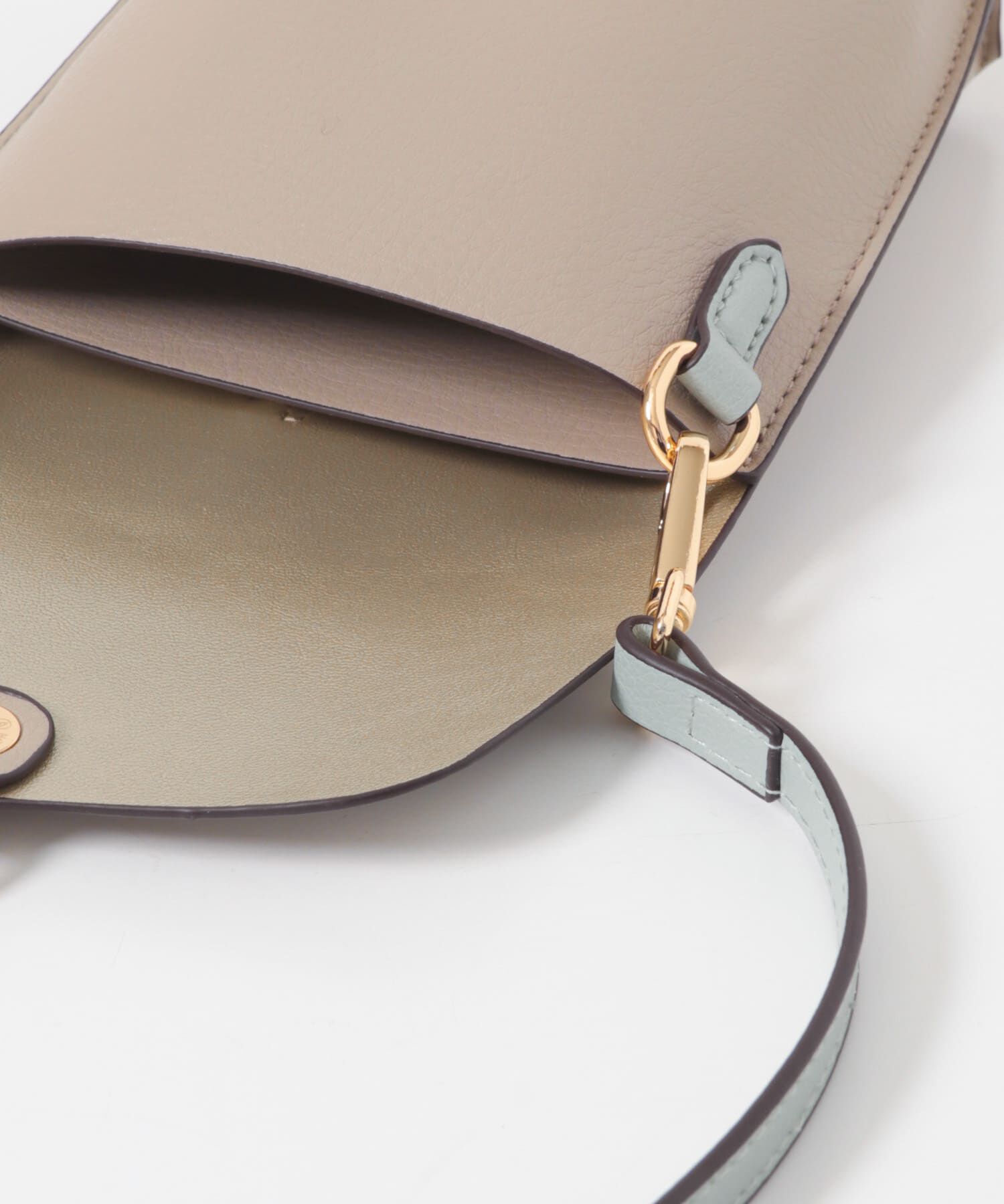 RODE SKO「縦型フラップポシェット」|ショルダー・メッセンジャー|